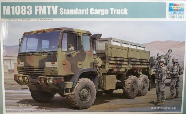 Trumpeter 01007 M1083 FMTV (Véhicule tactique moyen de la famille) Camion cargo standard (1/35)