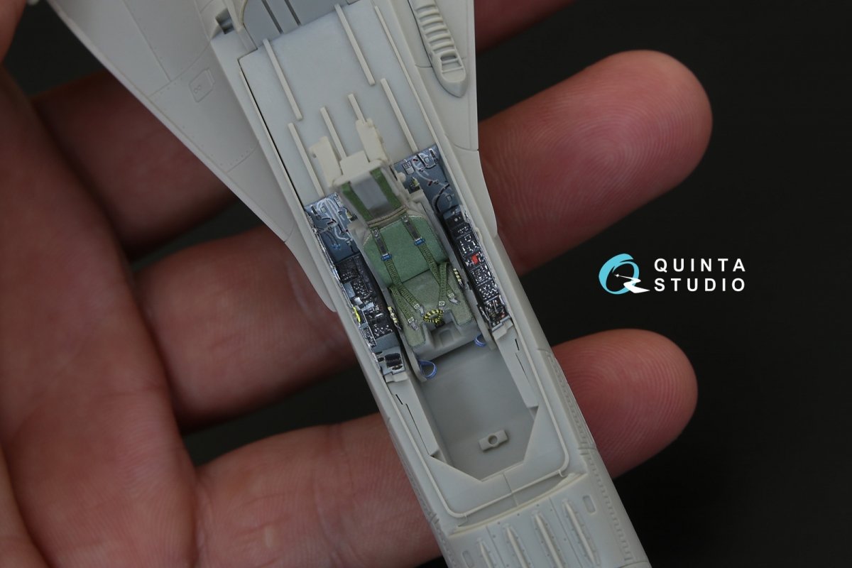 Intérieur imprimé en 3D et coloré sur papier décalcomanie Quinta Studio QD48146 F-CK-1C (pour kit AFV club) 1/48 – immagine 7