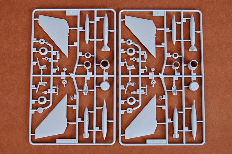 Trumpeter 01616 RA-5C Vigilant (1/72) – immagine 4