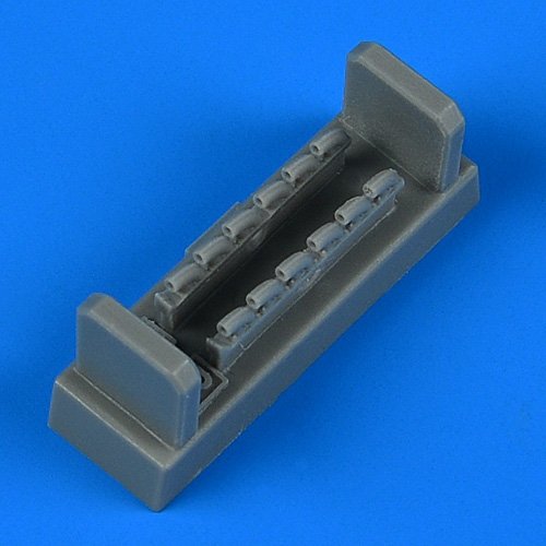 Échappement Quickboost QB72681 P-39Q/N Airacobra pour Arma Hobby 1/72