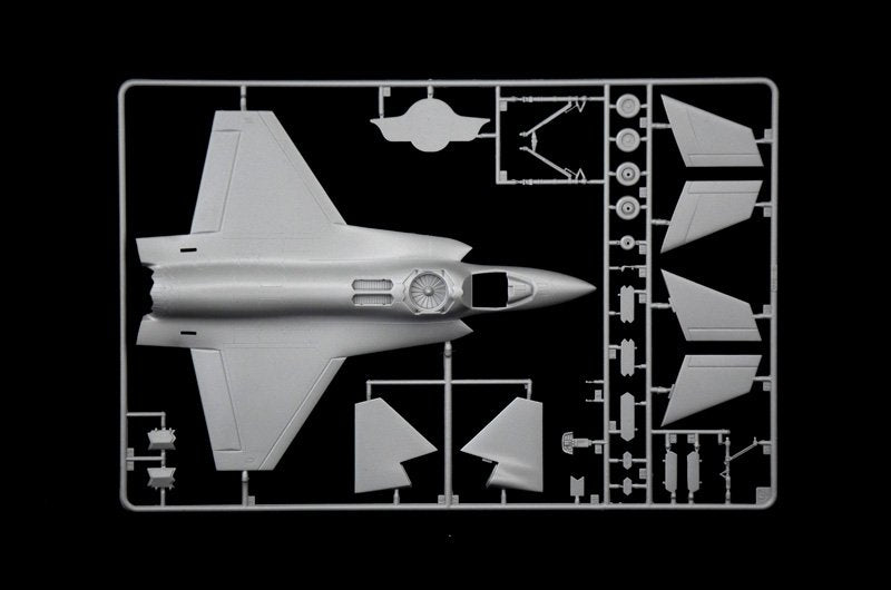 Italeri 1419 JSF Programme X-32A et X-35B (1/72) – Bild 6