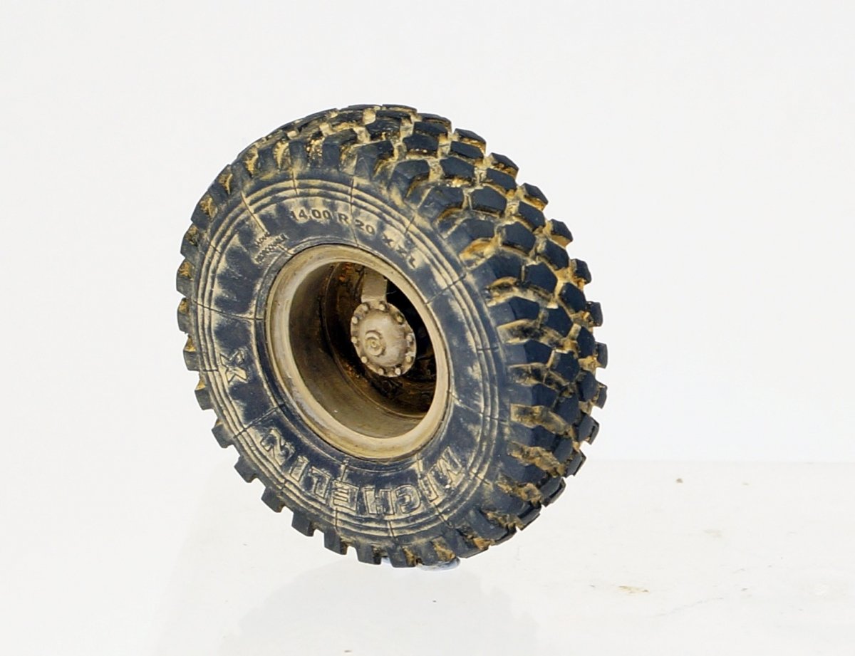 Roues de route Panzer Art RE35-514 M923 « Big Foot » (modèle Michelin XZL) 1/35