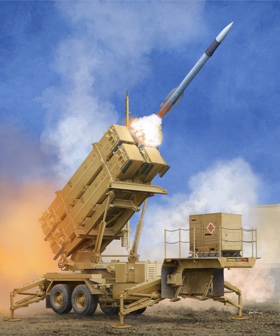 Trumpeter 01040 Station de lancement US M901 avec système SAM Patriot MIM-104F PAC-3 1/35 
