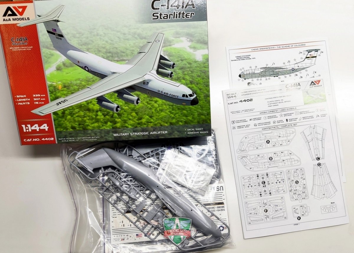 Maquette A&amp;amp;A Models 4402 C-141A Avion de transport stratégique militaire 1/144 – immagine 2