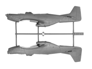 ICM 48324 Conquerors of Europe’s Sky 1/48 – zdjęcie 6