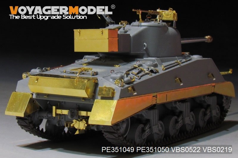Maquette Voyager PE351049B Sherman VC Firefly britannique de la Seconde Guerre mondiale (version B, canon inclus) pour RFM 5038 au 1/35 – immagine 16