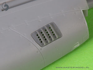 Master AM-72-173 P-51 Mustang - pokrywa wlotu powietrza do gaźnika - typ z żaluzjami dla RAF - wersja B (do modelu Arma Hobby) 1/72