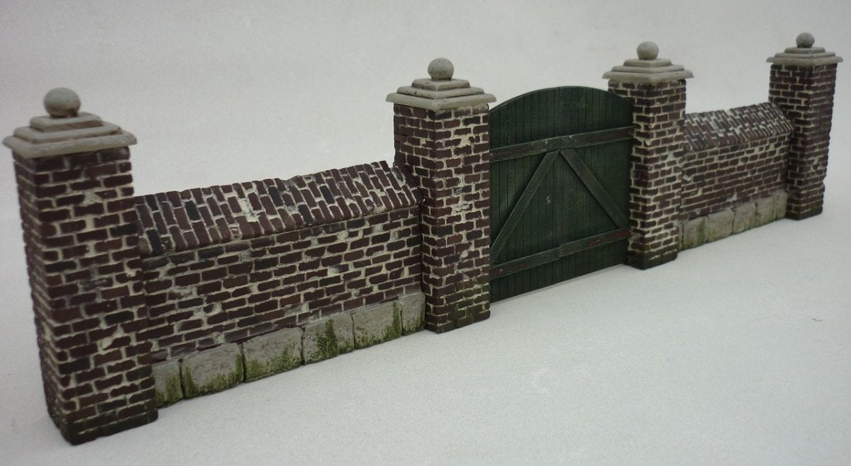 RT-Diorama 35244 Mur d&amp;#39;enceinte du parc avec portail 1/35 – immagine 3