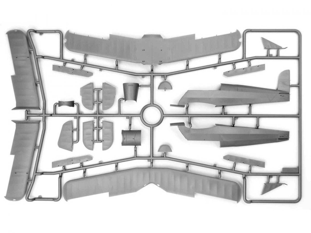 ICM 32039 Biplans d&amp;#39;entraînement de la Seconde Guerre mondiale Bucker Bu 131D, DH.82A Tiger Moth, Stearman PT-17 1/32 – image 3