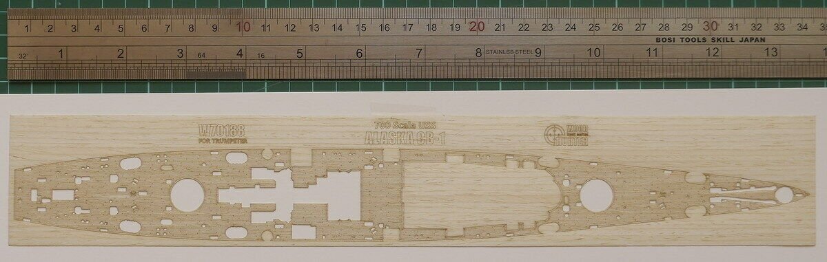 Maquette en bois Wood Hunter W70188 USS Alaska CB-1 pour Trumpeter 06738 1/700