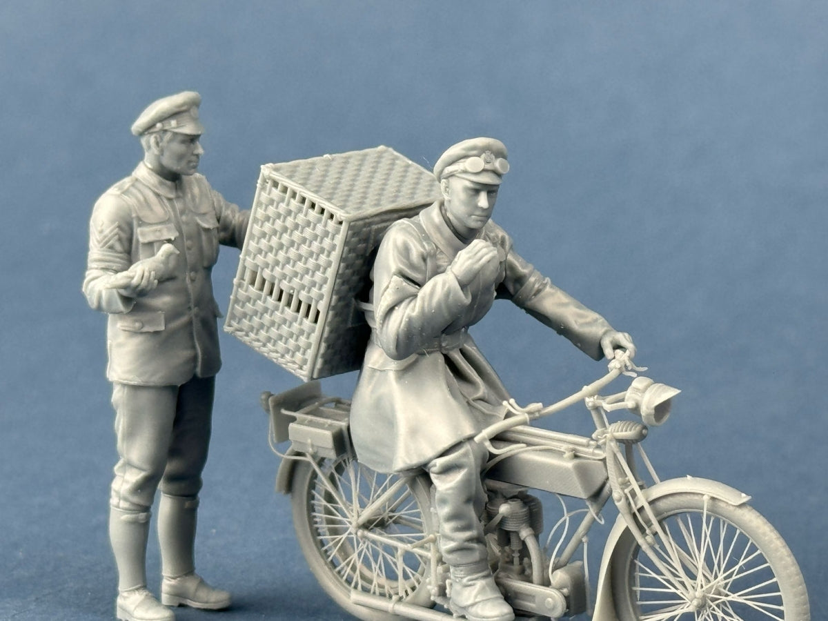 Copper State Models F35-059 Cavalier messager britannique transportant des pigeons voyageurs vers le front (moto non incluse) 1/35 – Bild 3