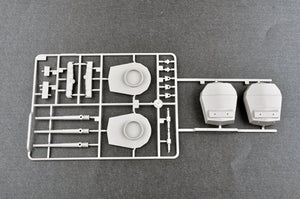 Trumpeter 03710 HMS Hood Battle Cruiser 1/200  – image 18