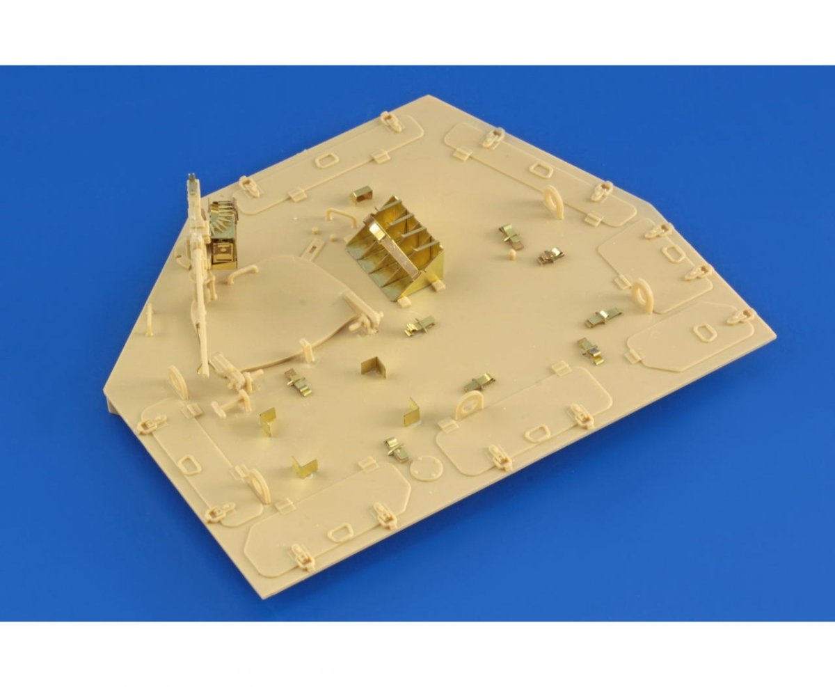 Eduard 36265 Doobi Bulldozer extérieur 1/35 Meng – immagine 15