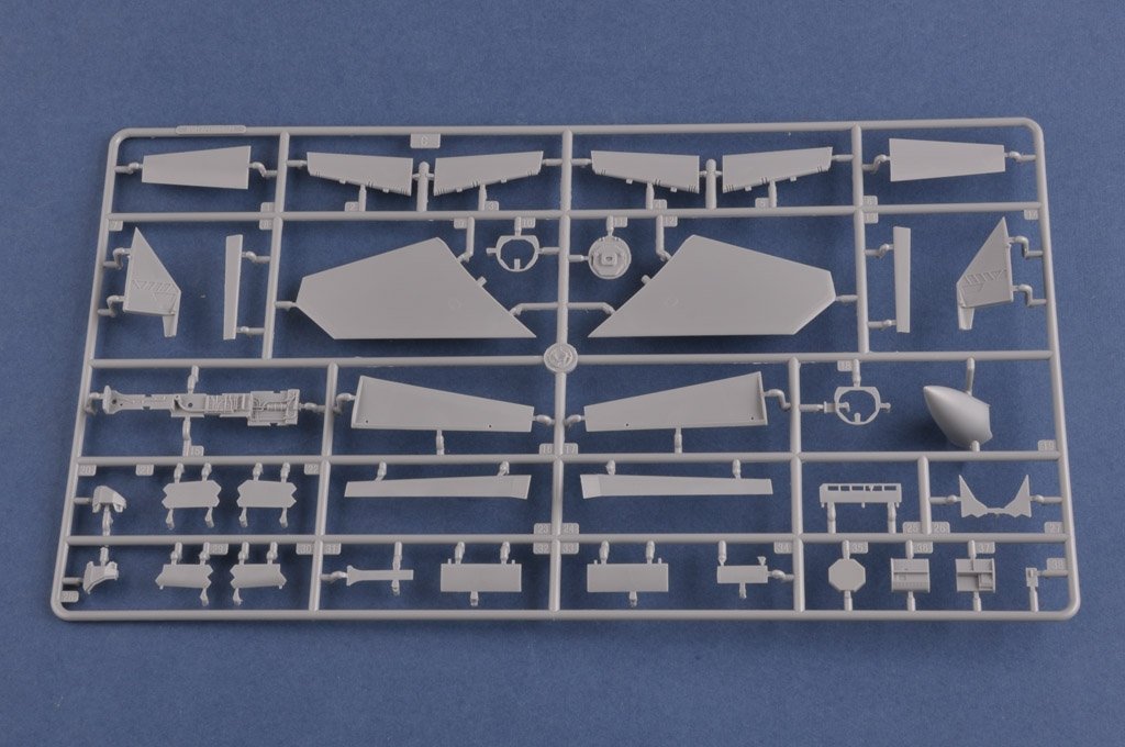 Hobby Boss 85812 F/A-18E Super Hornet 1/48 – immagine 8