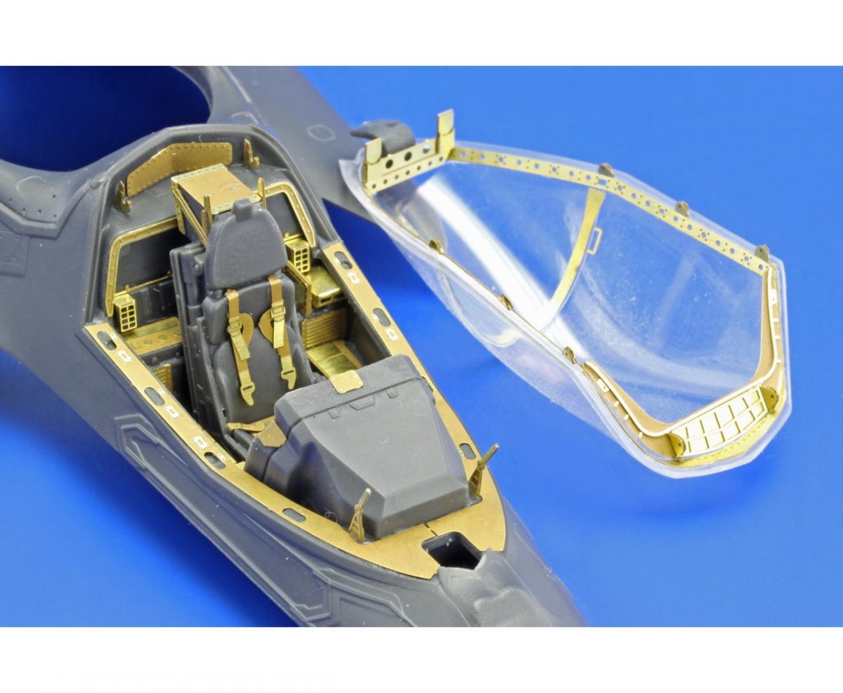 Intérieur du F-35B SA KITTY HAWK Eduard 49653 au 1/48 – Bild 4