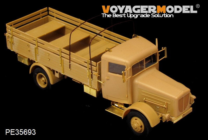 Camion cargo allemand Bussing Nag L4500A 4x4 de la Seconde Guerre mondiale, modèle Voyager PE35693, pour AFV 35270, échelle 1/35 – immagine 2