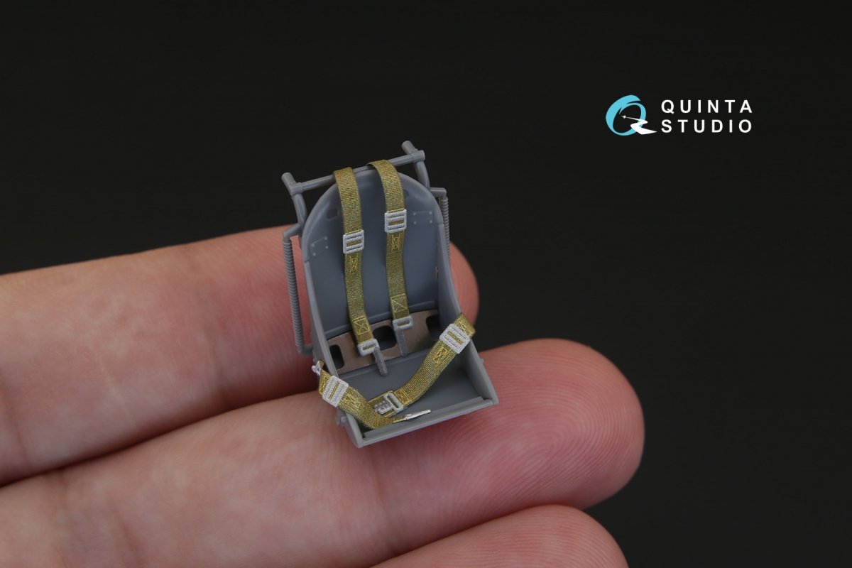 Intérieur imprimé en 3D et coloré sur papier décalcomanie pour le F4U-1 Corsair (modèle « cage à oiseaux ») de Quinta Studio QD32015 (pour maquette Tamiya) au 1/32 – image 7
