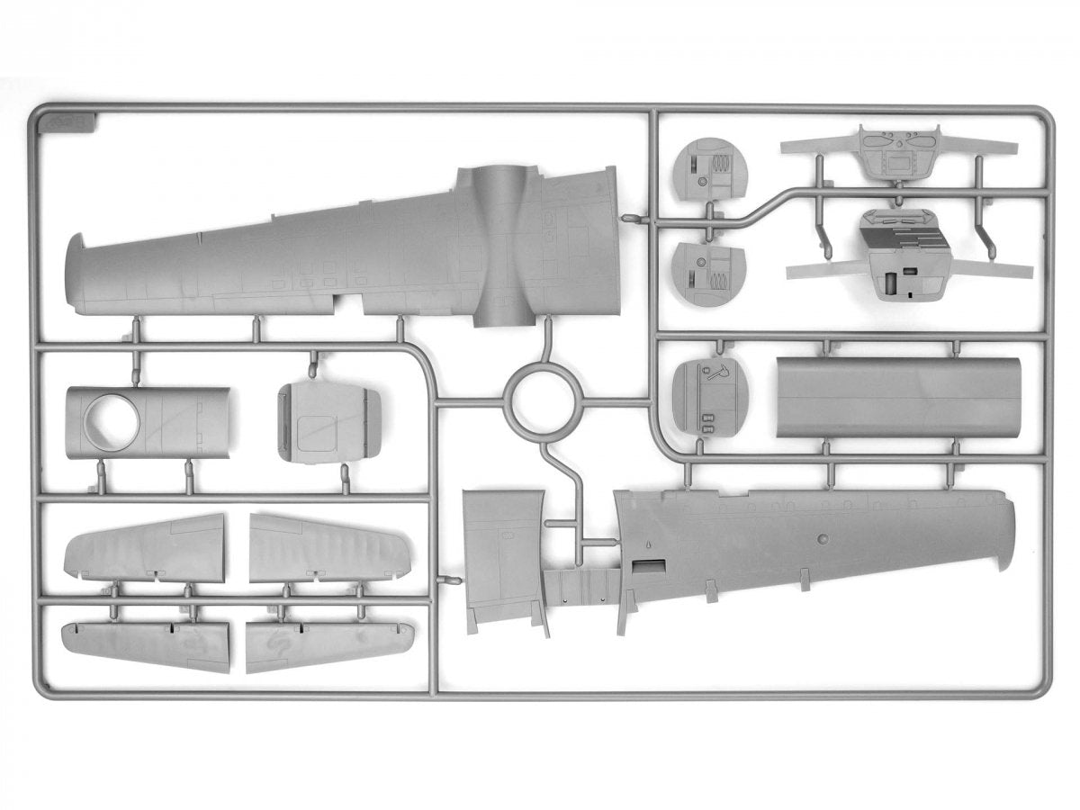 ICM 48289 Jig Dog JD-1D Invader avec drone KDA-1 1/48 – image 16