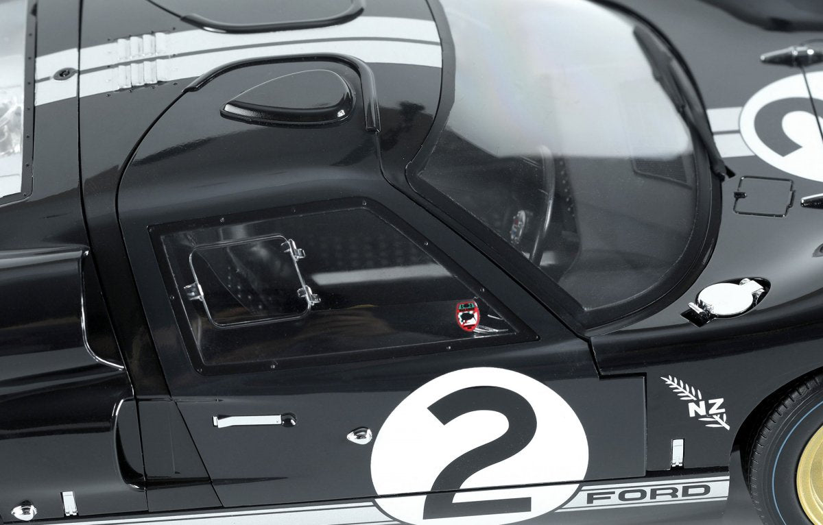 Meng Model RS-003 Ford GT40 Mk.II &amp;#39;66 Champion (pré-peinte) 1/12 – image 5
