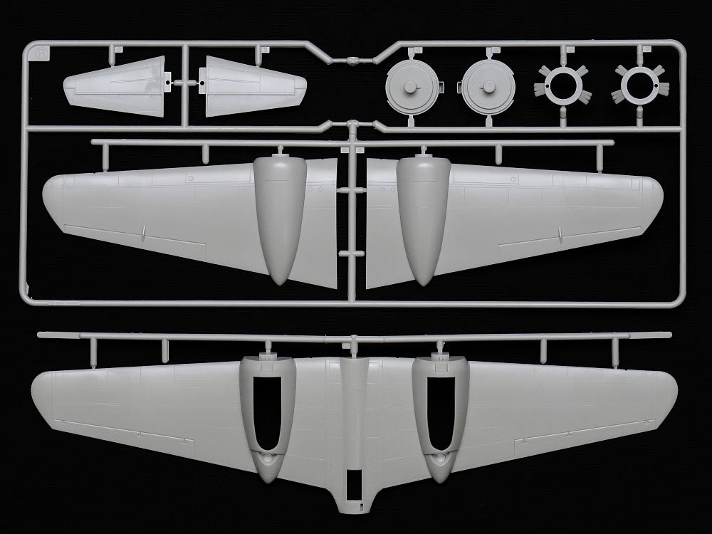Tamiya 25217 Mitsubishi Ki-46 III Type 100 &amp;amp; 4X4 Véhicule léger Kurogane Set 1/48 – imagen 9