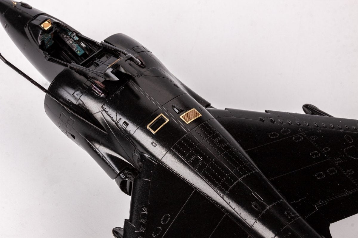 Eduard 491172 Harrier GR.1 KINETIC 1/48 – image 3