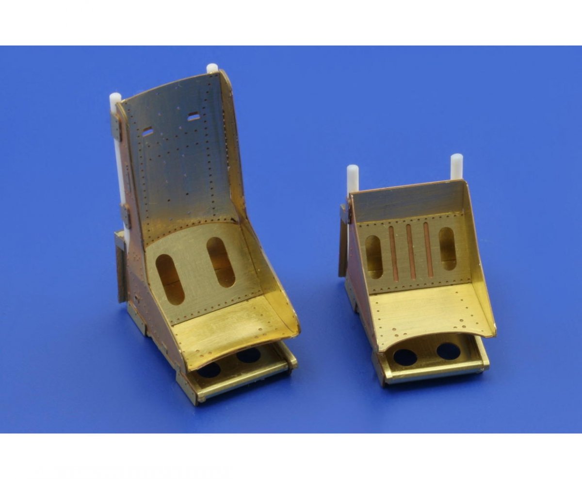 Sièges de pilote corrects Eduard 32750 B-25J HK MODELS (1/32) – immagine 2