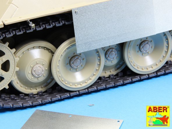 Aber 25011 Jupes latérales pour Panther G/Jagdpanther (1/25)  – image 5