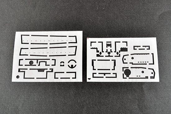 Trumpeter 09540 Pz.Kpfw.VI Ausf.E Sd.Kfz.181 Tiger I (production tardive) avec Zimmerit (1/35) – image 14