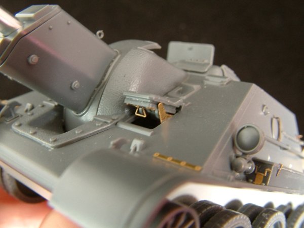 Voyager modèle VPE48018 Su-122 1/48  – immagine 2
