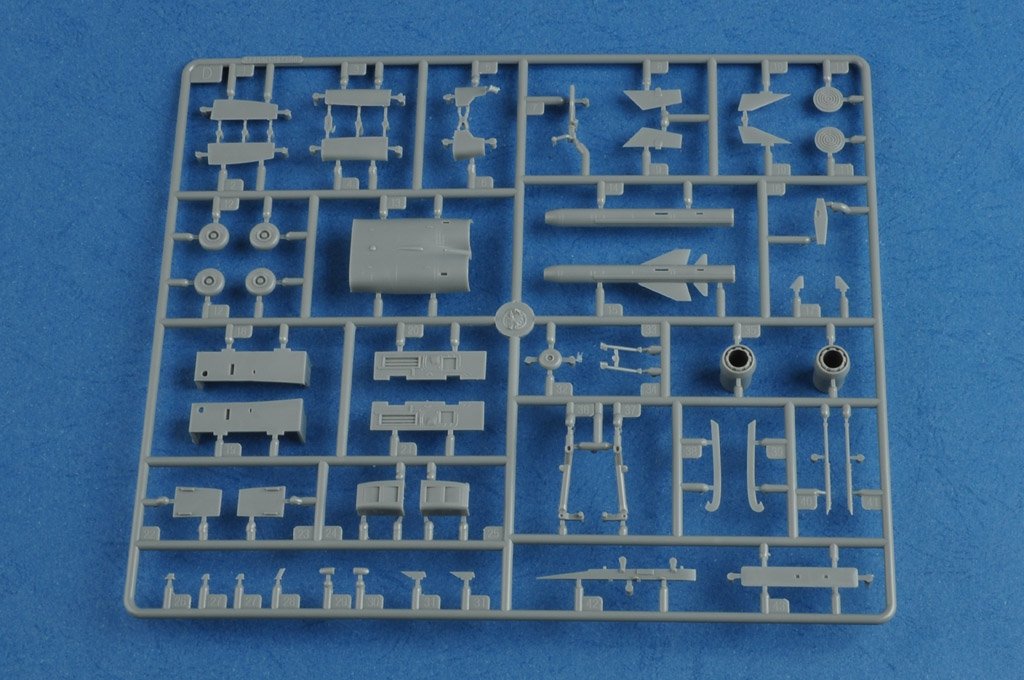 Hobby Boss 87258 Jaguar A française (1/72) – image 7