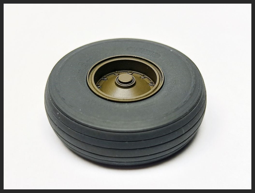 Propelle transparente ! CPA35002 Jeu de roues Tarhe CH-54A pour kit ICM 1/35 – image 8