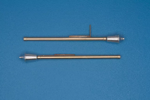 RB Modèle 35A16 Panzerfaust 30M Klein 1/35 – Bild 4