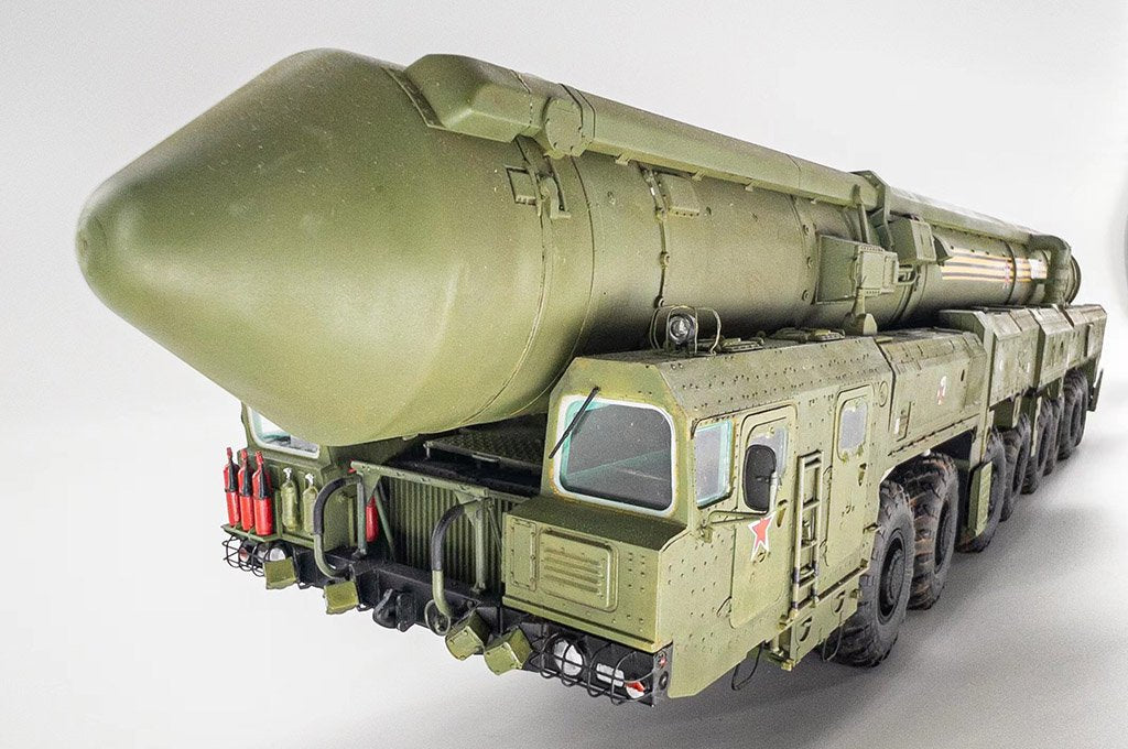 Trompette 01082 15U175 TEL du complexe RS-12M1 Topol-M ICBM 1/35 – image 2