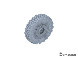Roues affaissées pour véhicule blindé Stryker de l&amp;#39;armée américaine (modèle ET P35-155) - Kit TRUMPETER au 1/35 – image 4
