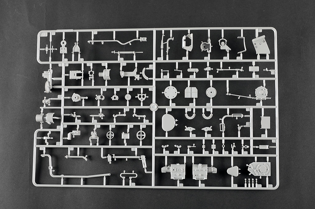 Trumpeter 00944 Pz.Kpfw.VI Ausf.E Sd.Kfz.181 Tiger I (production moyenne) 1/16  – image 39