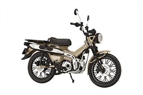 Fujimi 141923 B-NX-4 Honda Hunter Cub CT 125 (Marron Fresco Mat) 1/12 – Bild 3