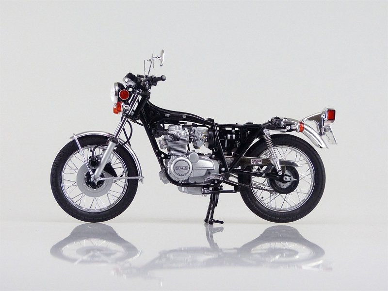 Aoshima 00764 Honda CB400 Four 1/12 – image 7