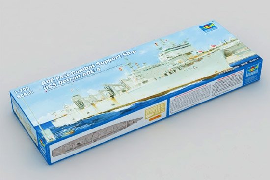 Trumpeter 05786 AOE Navire de soutien au combat rapide USS Detroit (AOE-4) 1/700
