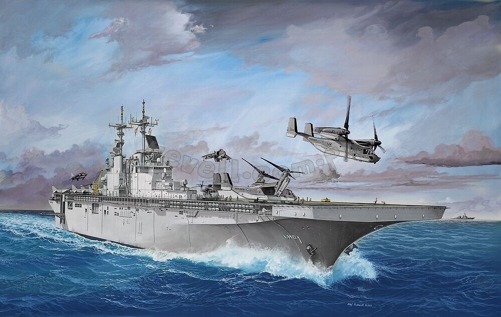 Revell 05178 Porte-avions d&amp;#39;assaut USS WASP CLASSE 1/700