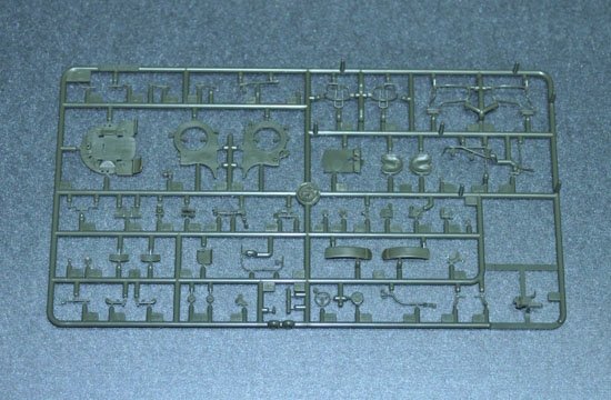 Trumpeter 02348 Canon antiaérien russe ZU-23-2 (1/35) – imagen 7