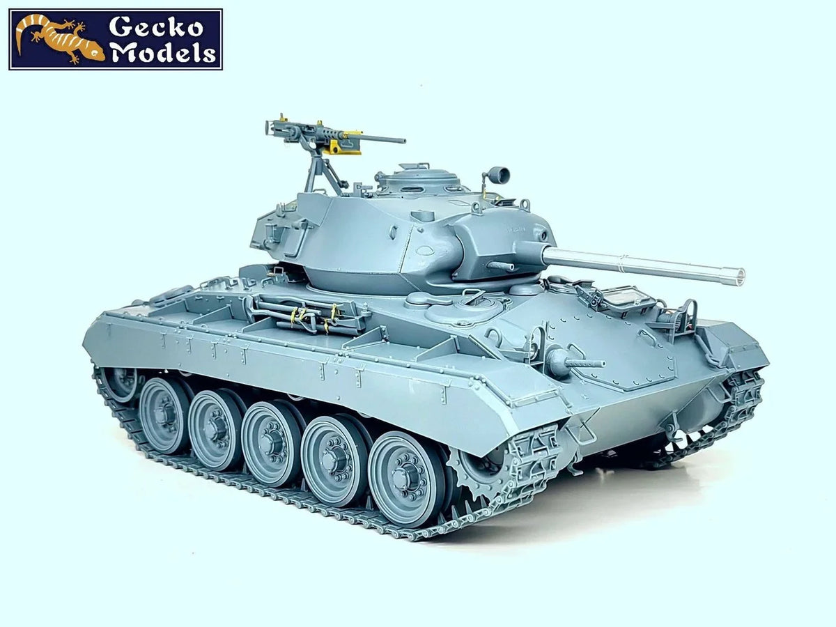 Gecko Models 16GM0038 US M24 Light Tank Chaffee WWII Version 1/16 – image 10