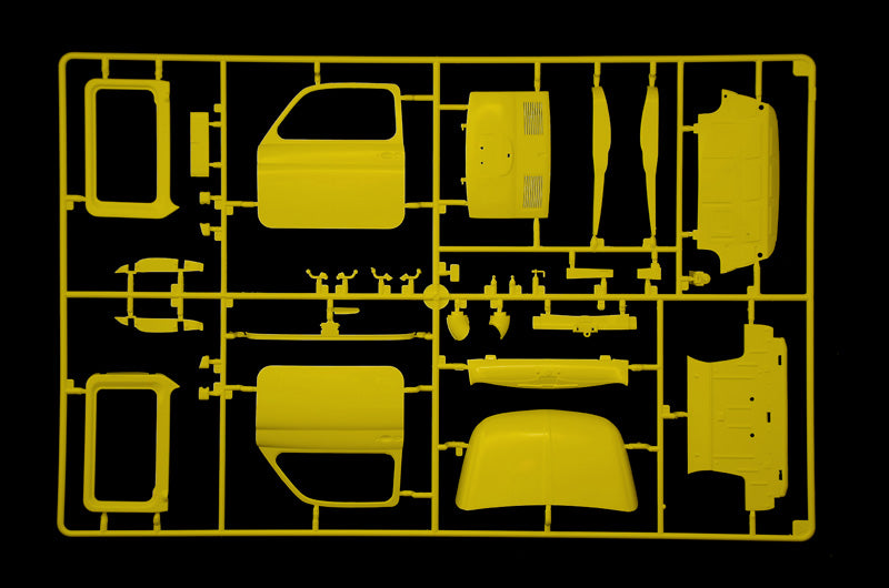 Italeri 4715 Fiat 500 F Édition Améliorée 1/12 – immagine 18