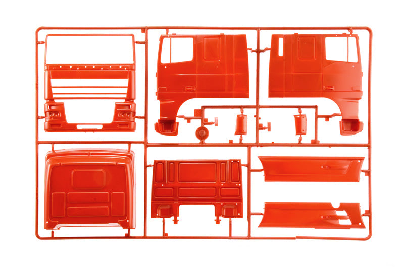 Italeri 93834 DAF XF 95 SUPER SPACE CAB 1/24 – image 8