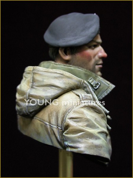 Young Miniatures YM1835 Équipage de char britannique Seconde Guerre mondiale 1/10 – immagine 6