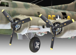 Revell 04279 Boeing B-17 F Memphis Belle 1/72 – image 4