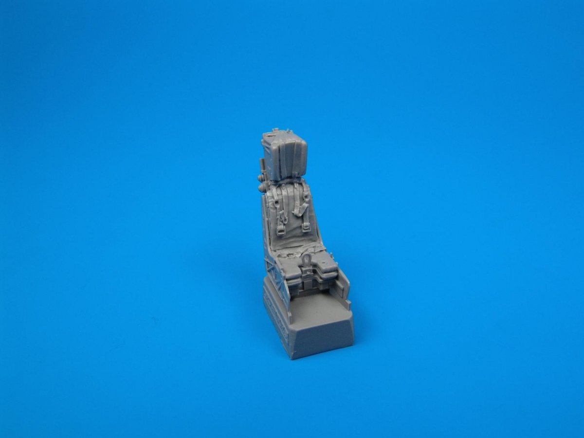 Siège éjectable Quickboost QB48001 F/A-18A/C avec ceintures de sécurité 1/48