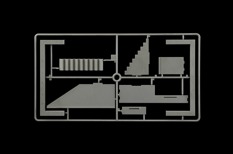 Italeri 5615 Quai avec escalier (1/35) – immagine 4