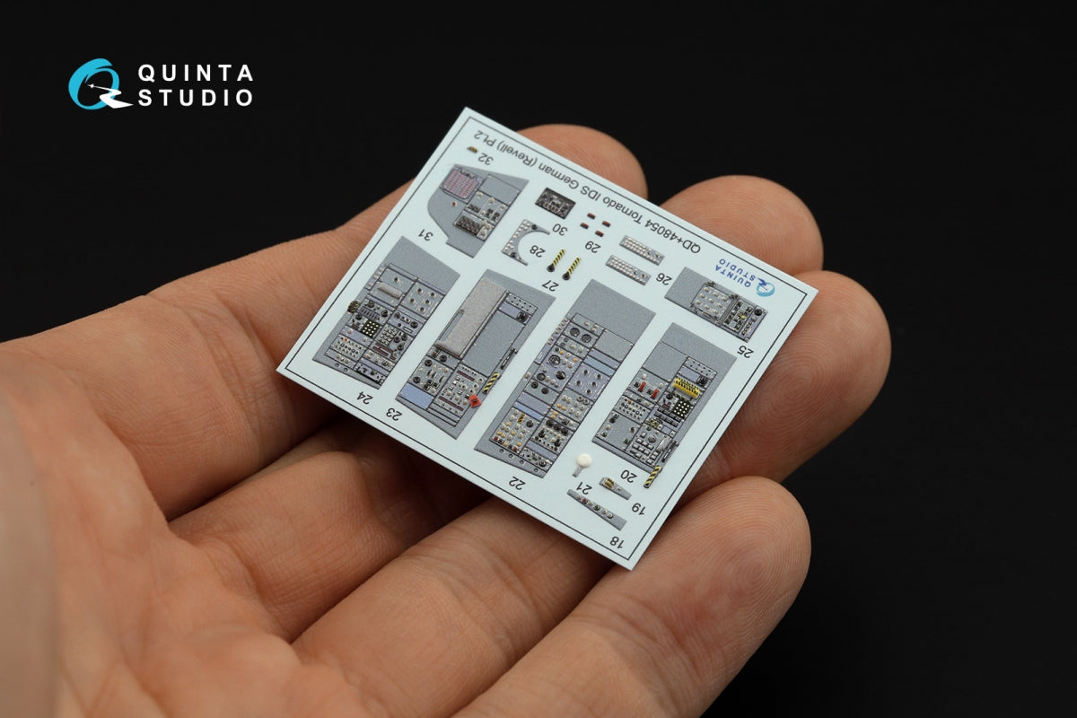 Intérieur imprimé en 3D et coloré sur papier décalcomanie (Revell) pour le Tornado IDS allemand de Quinta Studio QDS+48054 (petite version) (avec pièces en résine imprimées en 3D) 1/48 – image 9