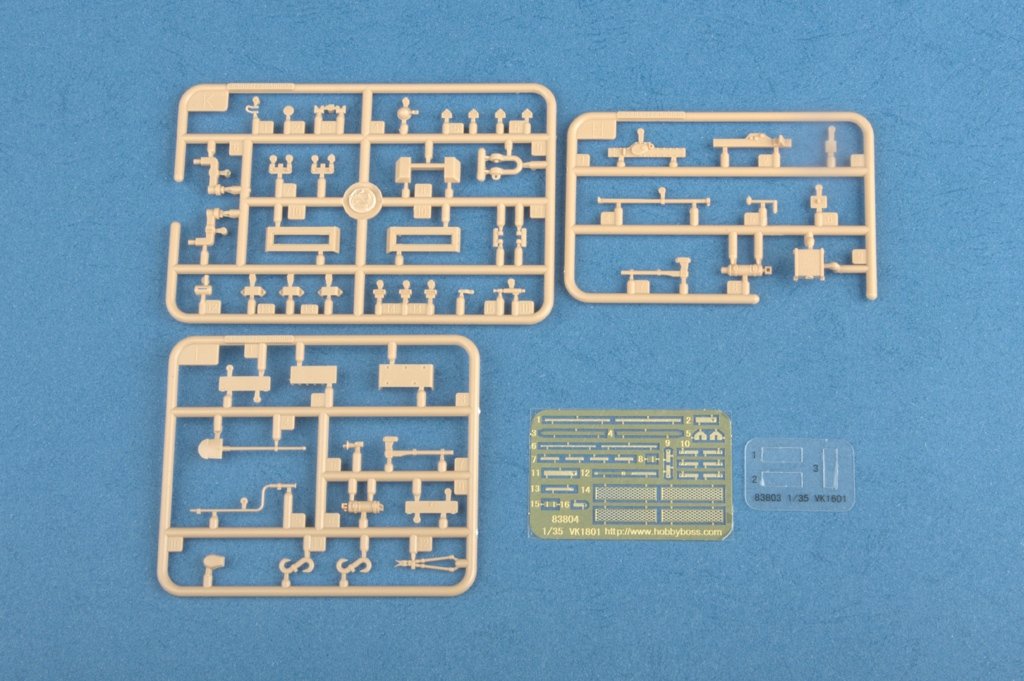Hobby Boss 83804 German Pz.Kpfw.I Ausf.F (VK18.01)-Early 1/35 – zdjęcie 9