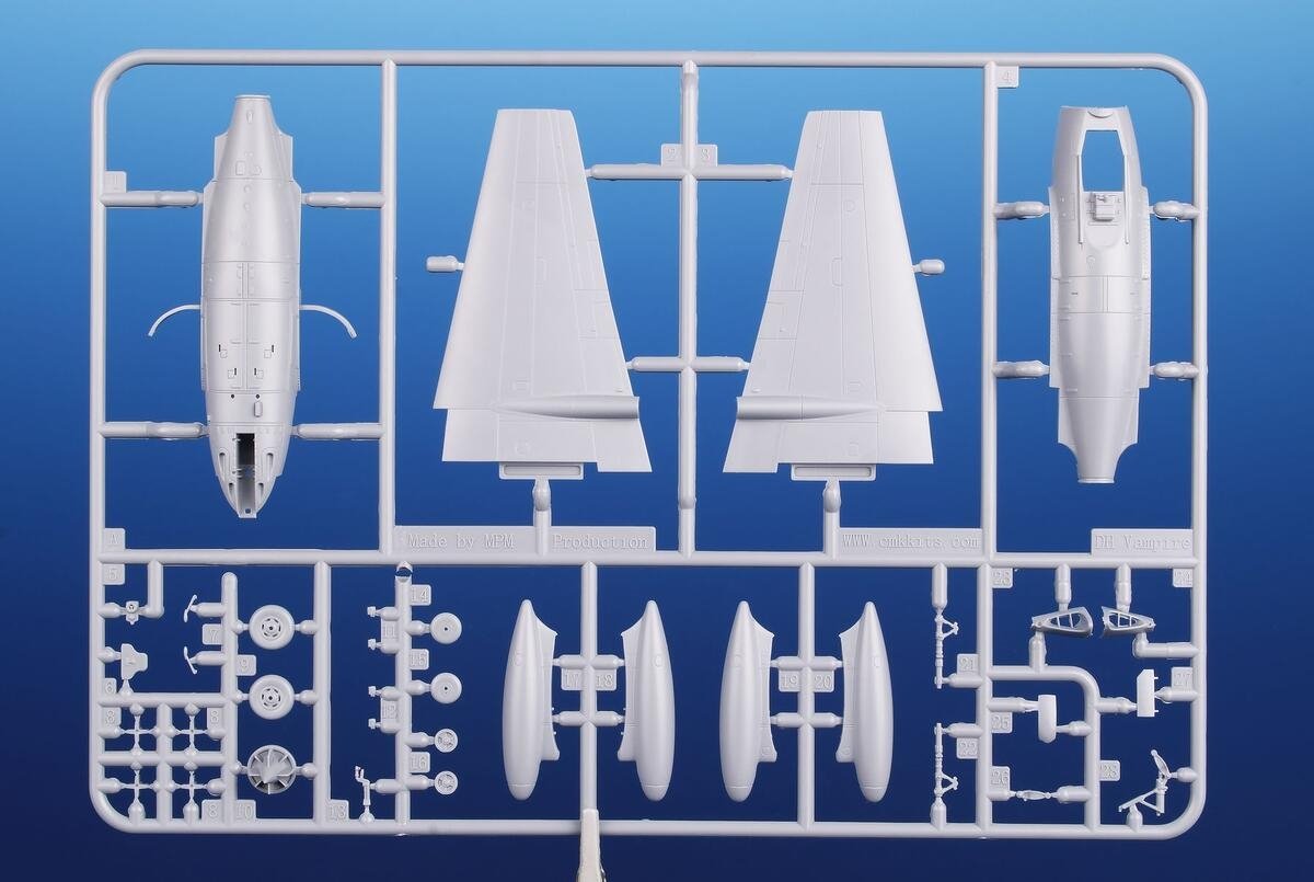 Special Hobby 72455 DH.100 Vampire FB.Mk.9 « Chasseur-bombardier tropicalisé » 1/72 – image 3